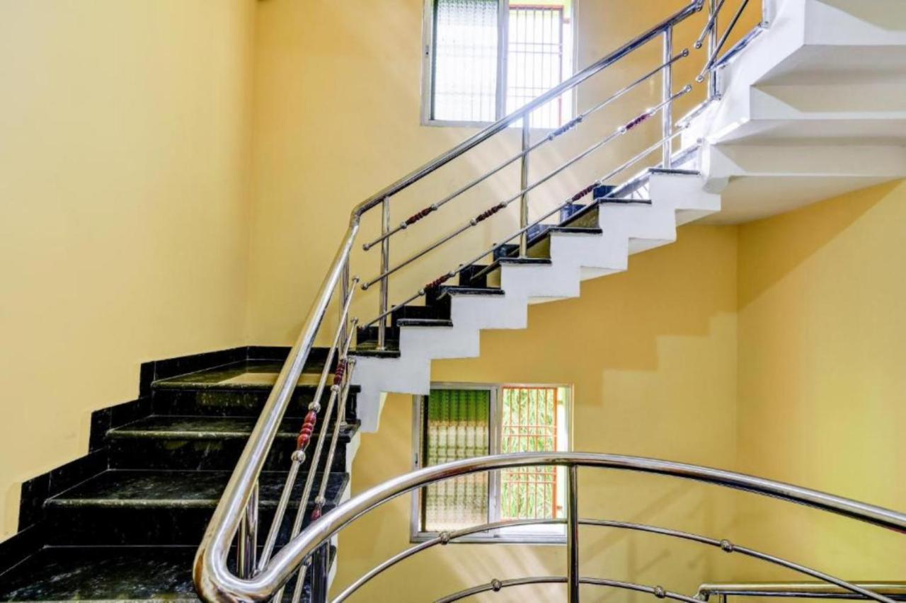 Goroomgo Neelachal Holiday Nibasa Puri Near Sea Beach Area - Perfect Location With Excellent Service Awarded Екстериор снимка
